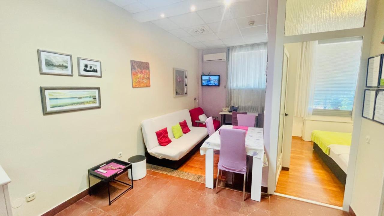 Vintage Apartment Inside City Galleria - Zadar Exterior foto